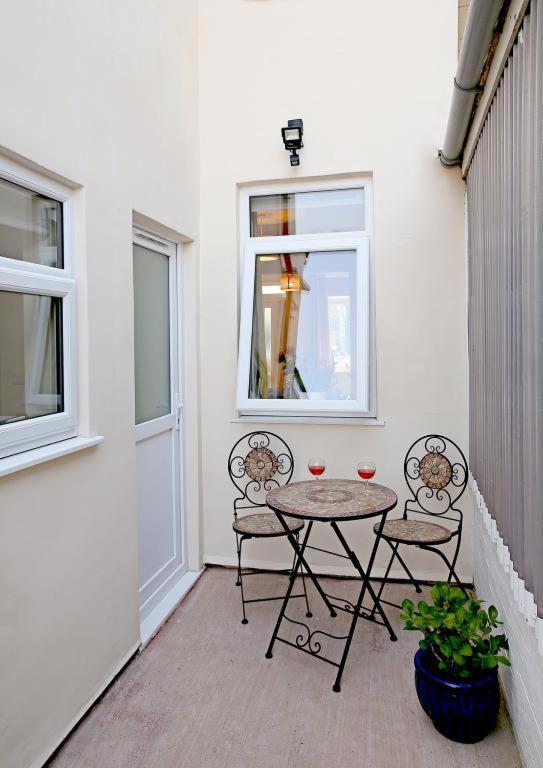 Stylish Norwich Stay Near Cathedral With Parking Εξωτερικό φωτογραφία