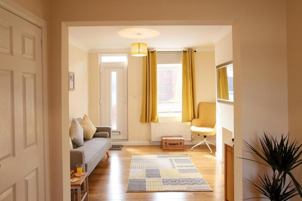 Stylish Norwich Stay Near Cathedral With Parking Εξωτερικό φωτογραφία