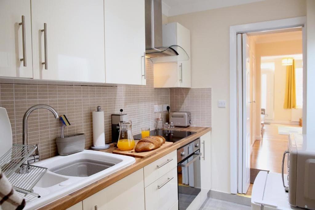 Stylish Norwich Stay Near Cathedral With Parking Εξωτερικό φωτογραφία